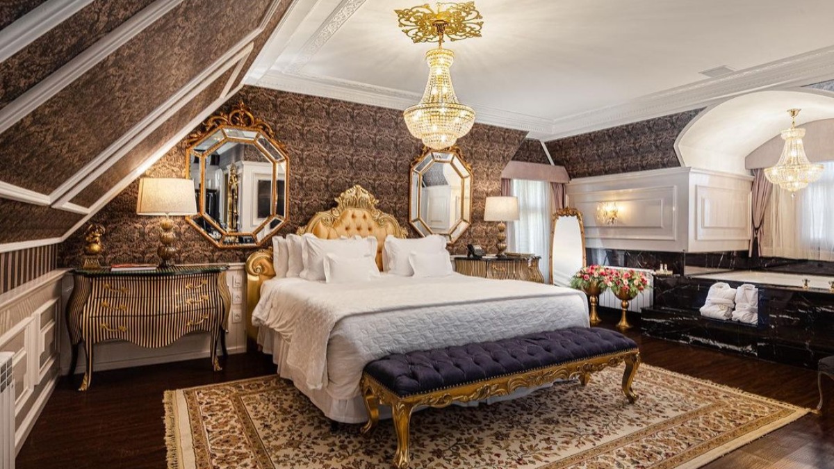 Hotel Colline de France instagram