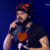 Ο Ακύλας μεγάλωσε ως queer αγόρι σε μια μικρή πόλη – Η εξομολόγηση που συγκινεί