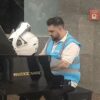 Το ωραιότερο βίντεο της ημέρας: Ντελιβεράς παίζει Μητροπάνο σε πιάνο στο Σύνταγμα και «μαγεύει» τους περαστικούς