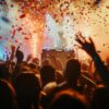 Η επιστήμη μίλησε: Η έξοδος για clubbing και ο χορός κάνουν καλό στην υγεία σου